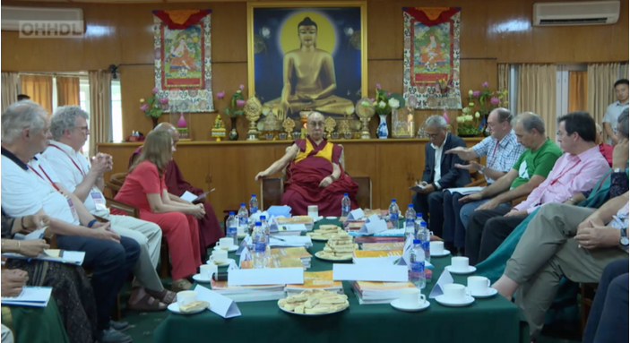 達賴喇嘛尊者與教育專家進行“第三屆千年人文教育”研討會/照片：西藏流亡政府