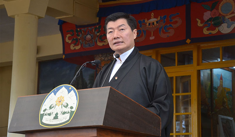2020年3月10日达兰萨拉, 藏人行政中央司政洛桑森格在西藏自由抗暴第六十一周年纪念会上发表声明 照片：国际西藏邮报