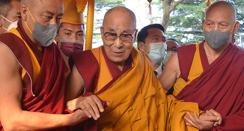 2022年5月25日，達蘭薩拉。达赖喇嘛尊者和萨迦派法王达赤仁波切。照片：TPI
